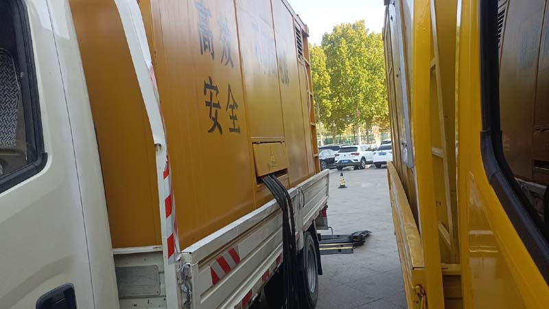 河口如何判断柴油发电机组和UPS电源的切换时间是否符合要求？